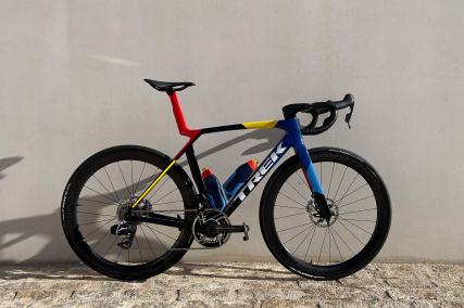 Madone SLR Gen 8 - M/L