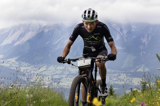 Hector Leonardo Paez unterwegs zur Titelverteidigung