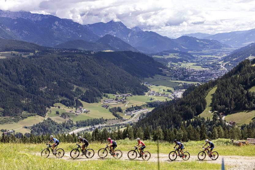 Morath und Paez gewinnen 25. Alpentour Trophy