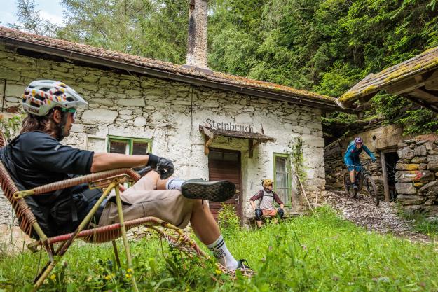 Trail-Biken im Vinschgau