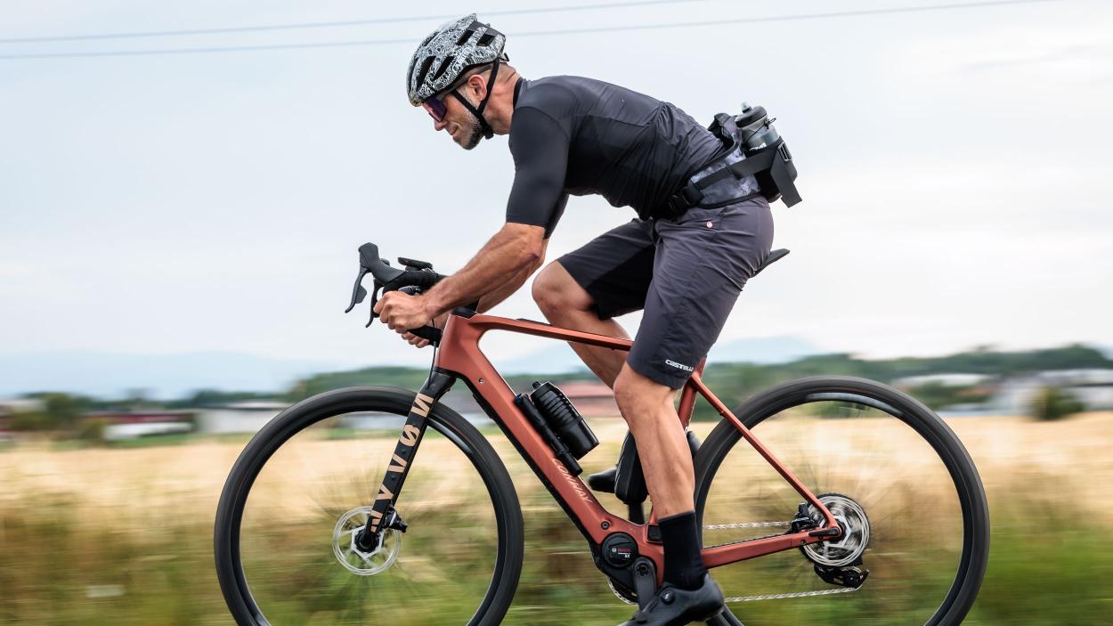 Outdoor Research Freewheel Hip Back im Test