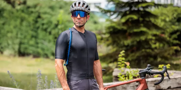 Castelli Unlimited Pro vs. Endurance Gravel Jersey