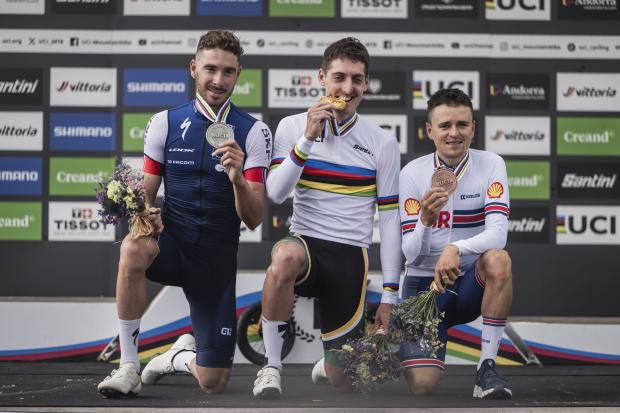 Das überraschende XCO-Podium der Elite Herren: Der Südafrikaner Alan Hatherly düpierte Victor Koretzky (FRA) und Tom Pidcock (GBR).