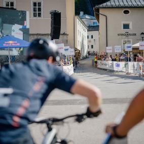 Neue Gesichter am City Hill Climb-Podest