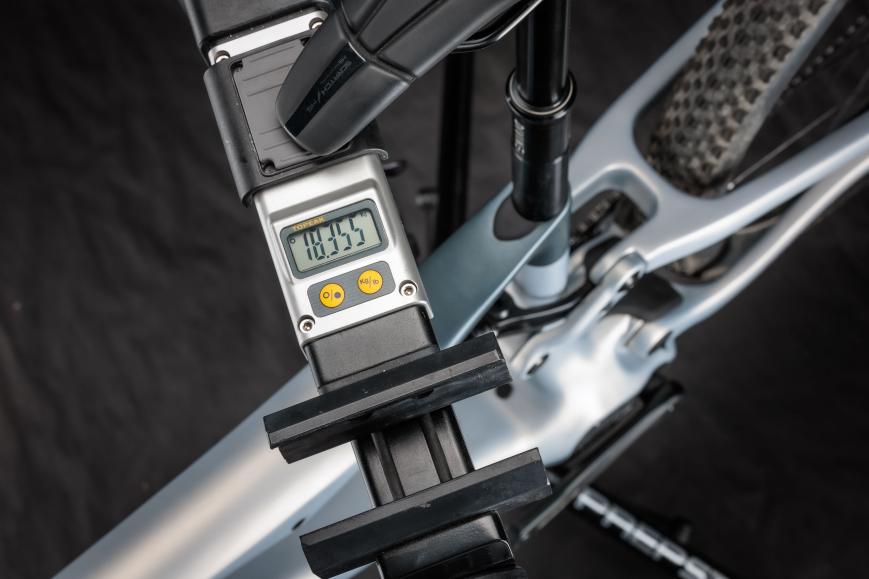 18,35 kg bringt das iLynx Race 7.8 in Medium auf die Waage