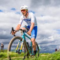 Gravel-Amateur-Weltmeister Johnny Hoogerland ist fix am Start.