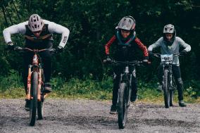 Video: iXS Kids Camp