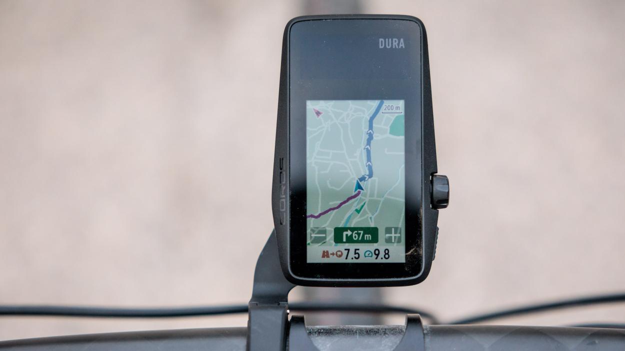 Das Neuberechnen der Route nach Abweichung dauert nur wenige Sekunden