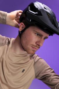 Trail Lightweight LS Tee, € 49,95