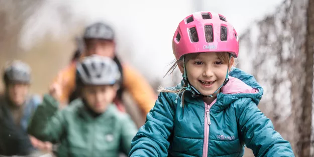 Abus Youn-I 2.0 Kinderhelm im Test Abus Youn-I 2.0 Kinderhelm im Test