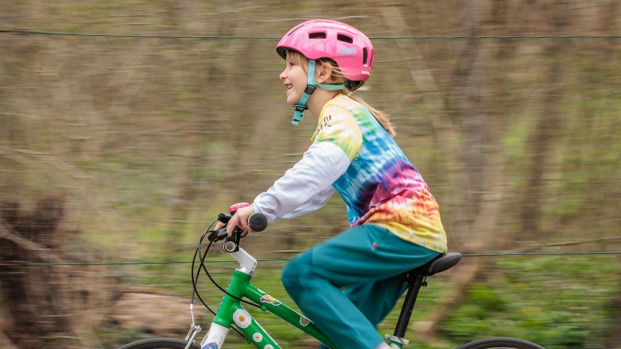 Abus Youn-I 2.0 Kinderhelm im Test