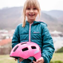 Abus Youn-I 2.0 Kinderhelm im Test