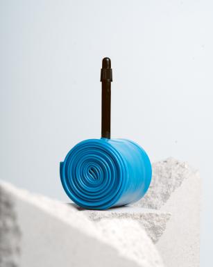 MTB (76 g)
50-584 – 64-584 (27.5”x2.0”-2.5”) /
50-622 – 64-622 (29”x2.0”-2.5”)
€ 29,95