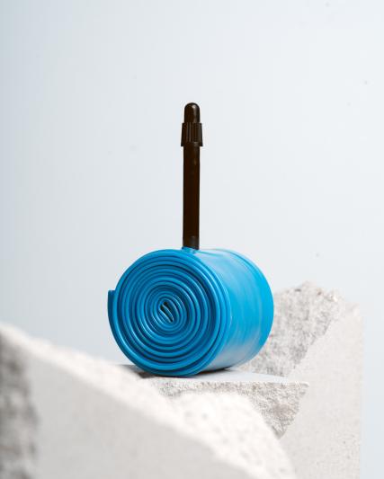 MTB (76 g)
50-584 – 64-584 (27.5”x2.0”-2.5”) /
50-622 – 64-622 (29”x2.0”-2.5”)
€ 29,95