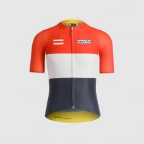SUPERNOVA HERITAGE JERSEY
Bietet optimale Atmungsaktivität und eine maßgeschneiderte Passform für jede Fahrt.
€ 119,90