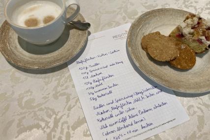 legendär guten Müsli-Kekse von Regitnigs Frühstücks-Köchin!