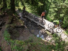 Pernsteiner und Morath gewinnen Alpentour 2025