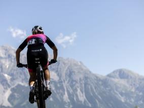 Pernsteiner und Morath gewinnen Alpentour 2025