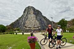 Zwischen Tempeln, Palmen & Affen: Rennradfahren in Thailand
