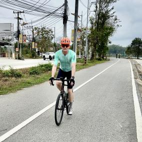 Zwischen Tempeln, Palmen & Affen: Rennradfahren in Thailand