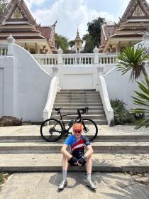 Zwischen Tempeln, Palmen & Affen: Rennradfahren in Thailand