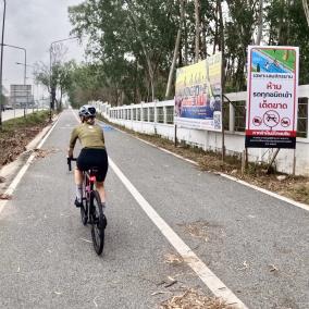 Zwischen Tempeln, Palmen & Affen: Rennradfahren in Thailand