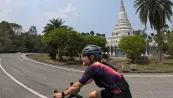 Zwischen Tempeln, Palmen & Affen: Rennradfahren in Thailand