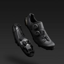Neu: Shimano Gravel-Schuh, XTR-Pedal und SPD-Cleat