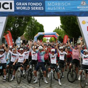 Hands up für den Gran Fondo WM-Spot am Neusiedler See im Burgenland.