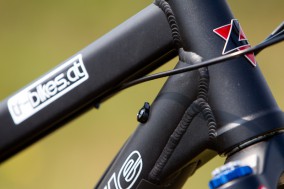 Tapered Steuerrohr mit direkt eingesetzten True Integrated Lagern