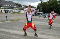 und unterstützt durch die Profis (Hias Haas mit Shaolin-Warm-up)
