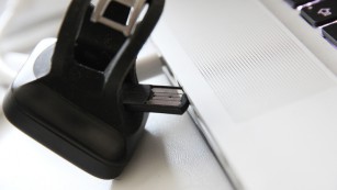 ausklappbarer USB-Stecker 