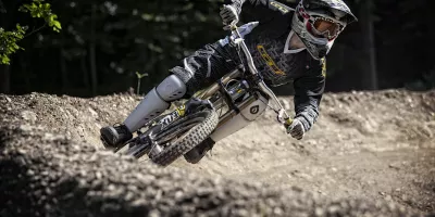 GT Fury Carbon World Cup