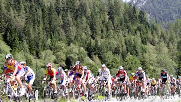 Radsportelite der Masters-Klasse misst sich in St. Johann