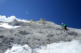 Per Mountainbike am Drachenberg