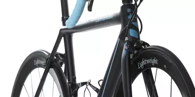Custom: Black Inc. Sub-5 Projekt (4.70 kg)