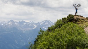 Bikeregion OsttirolAuf Weltmeisters Spuren: Wo die drei GebirgszÃ¼ge der Zentralalpen, Villgratner Berge und der Schobergruppe aufeinander treffen, kann das ideale Mountainbike-Revier nicht weit sein.