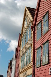 Norwegen - Das Gebirge im Meer
