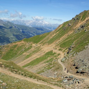 Abfahrt vom Rothorn auf der Strecke des Freeride-Klassikers