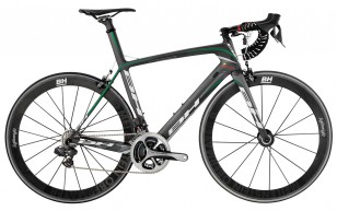 Triathleten und Straßenfahrer (G6),