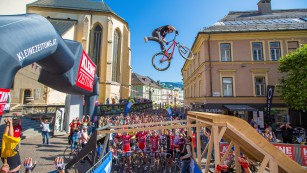Alpe Adria Giro 2014Die Kombination aus Sport & Show macht das erste Alpe Adria Bikefestival vergangenes Wochenende zu einer neuen Top-Veranstaltung in der Draustadt Villach.