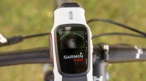 Garmin Virb EliteWir haben die Elite-Version der neuen Action-Kamera von Garmin für euch unter die Lupe genommen. Unsere anfängliche Skepsis wich am Ende einem stimmigen Gesamteindruck mit viel Potenzial.