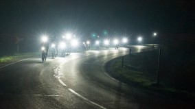 BIKEPIRAT.AT LUPINE NIGHTRIDEDunkel war's, das Licht schien helle ... Der niederösterreichische Fahrradspezialist lud Ende Oktober zu einem Testride für Lupine-Lampen.