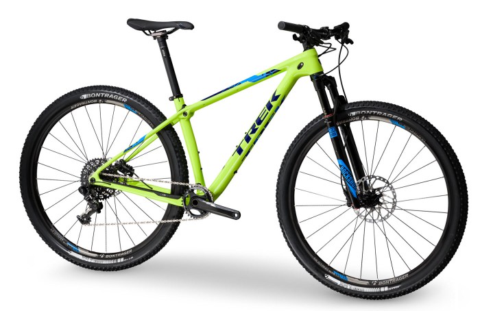 Domane goes Offroad. Vom Endurance-Renner entlehnt ist das IsoSpeed-Gelenk, welches das wiederauferstandene Procaliber ziert und auf diese Weise den Begriff Race-Hardtail neu definieren will.