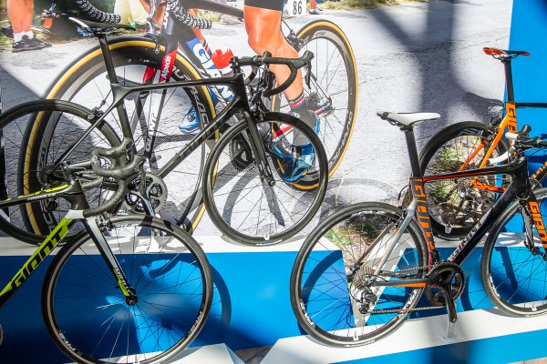 In seiner jüngsten Auflage soll das TCR Advanced SL "das totale Rennrad" für eigentlich alles sein.
