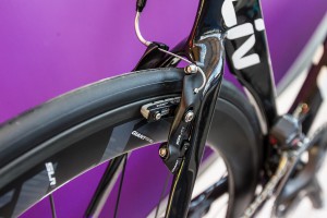Um 4.599 Euro gibt’s u.a. Carbon-Laufräder