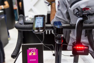 Verbunden mit Smartphone und Rücklicht ist für Sicherheit gesorgt.
