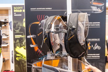 High-Tech-Rucksack: breite Träger und multiple Anpassungen sorgen beim Trail Protect FR 16 für sicheren Sitz.