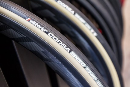 Wettbewerbsreifen Corsa Speed mit Graphen TLR