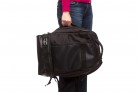 Seitlicher Griff mach den Rucksack zur Tasche